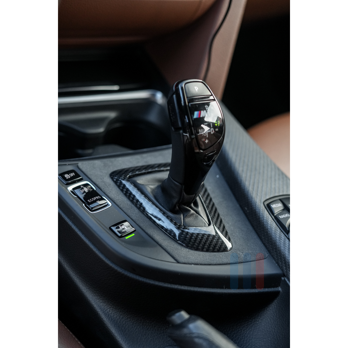 BMW F3x Karbon/Alcantara Konsollramme