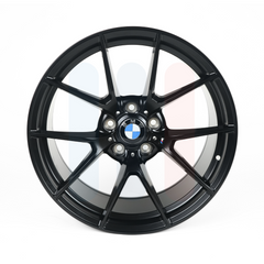 BMW 18