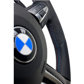 BMW F2x/F3x/F8x M-Performance Style Alcantara/Skinn Ratt