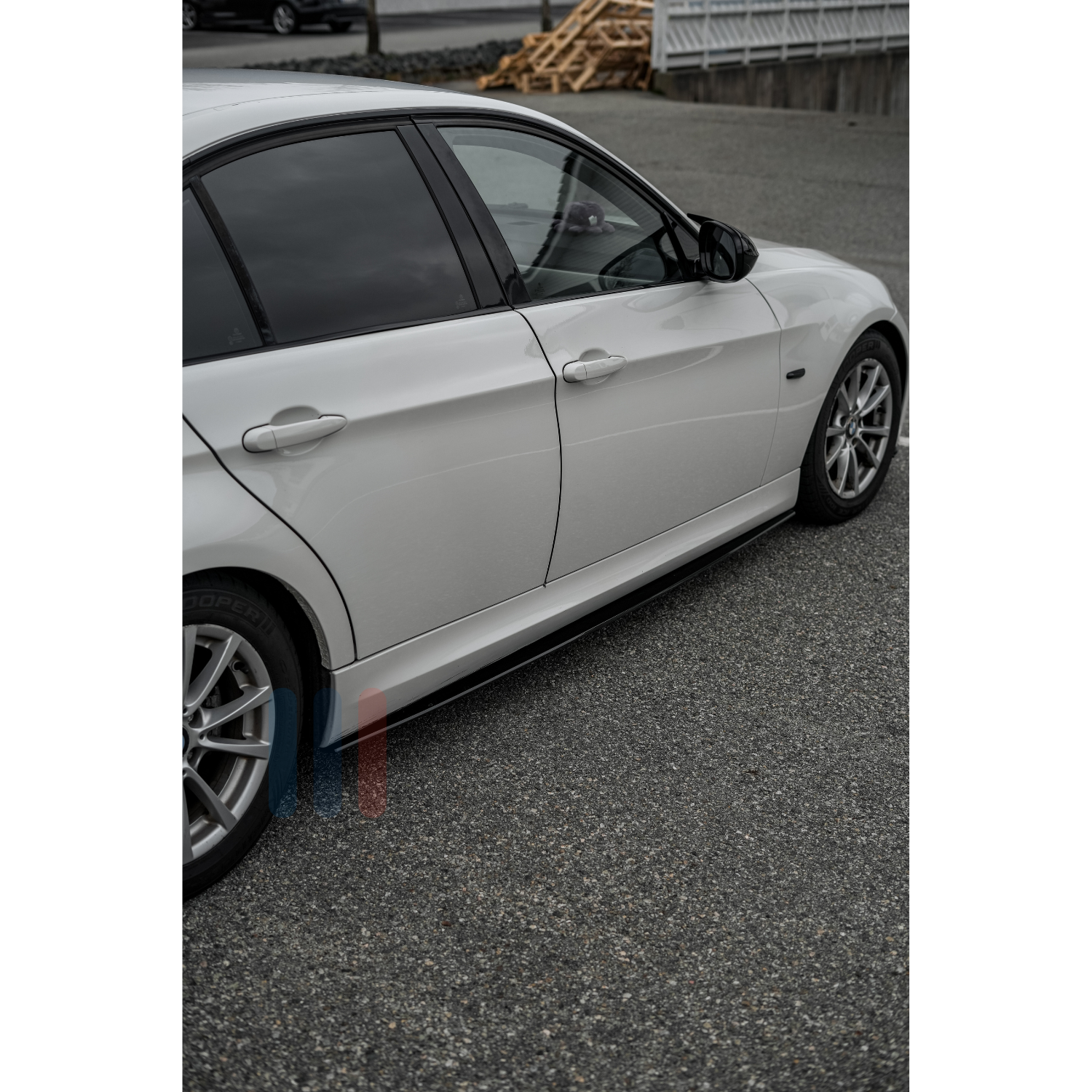 BMW E90/E91 V2 Sideskjørt